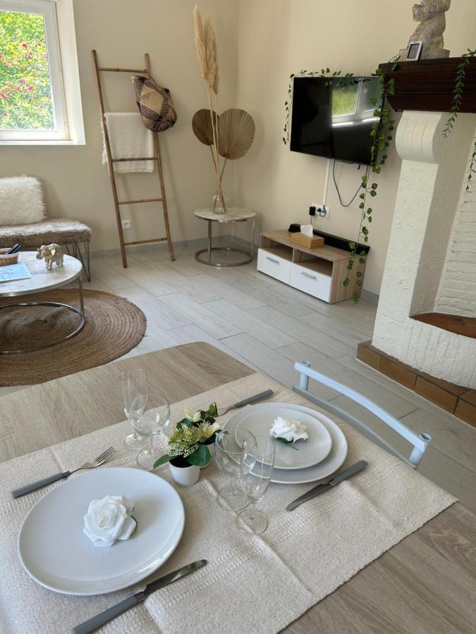 Apartment Escapade Amoureuse - Jaccuzi Et Sauna Prive
